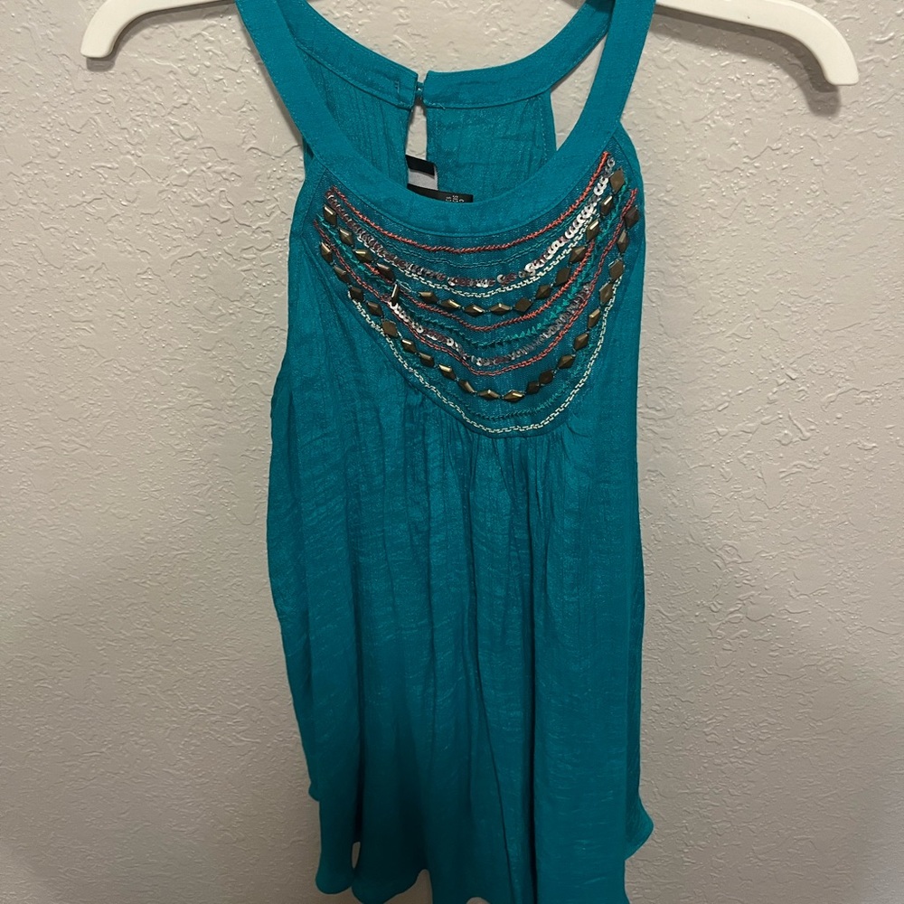 Jeweled top
